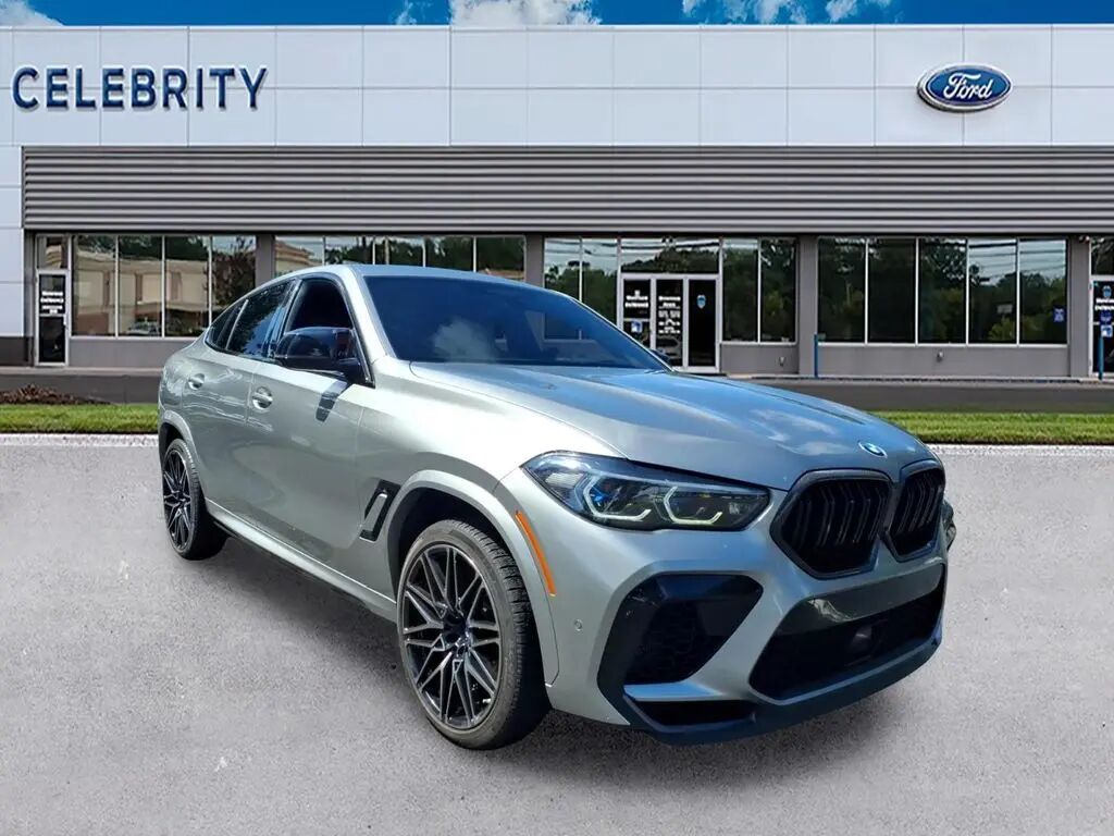 2022 BMW X6 M Base — photo 1 of 13
