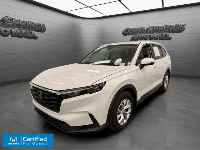 2025 Honda CR-V LX — photo 1 of 13