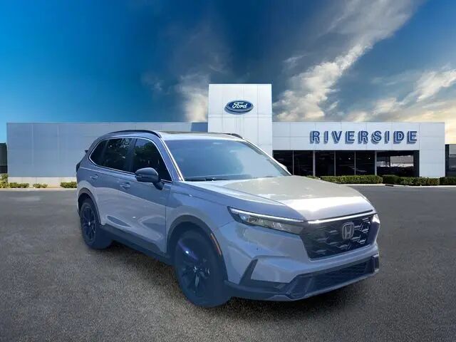 2023 Honda CR-V Hybrid Sport — photo 1 of 13