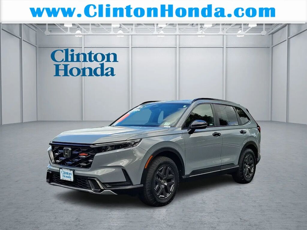 2026 Honda CR-V Hybrid TrailSport — photo 1 of 13