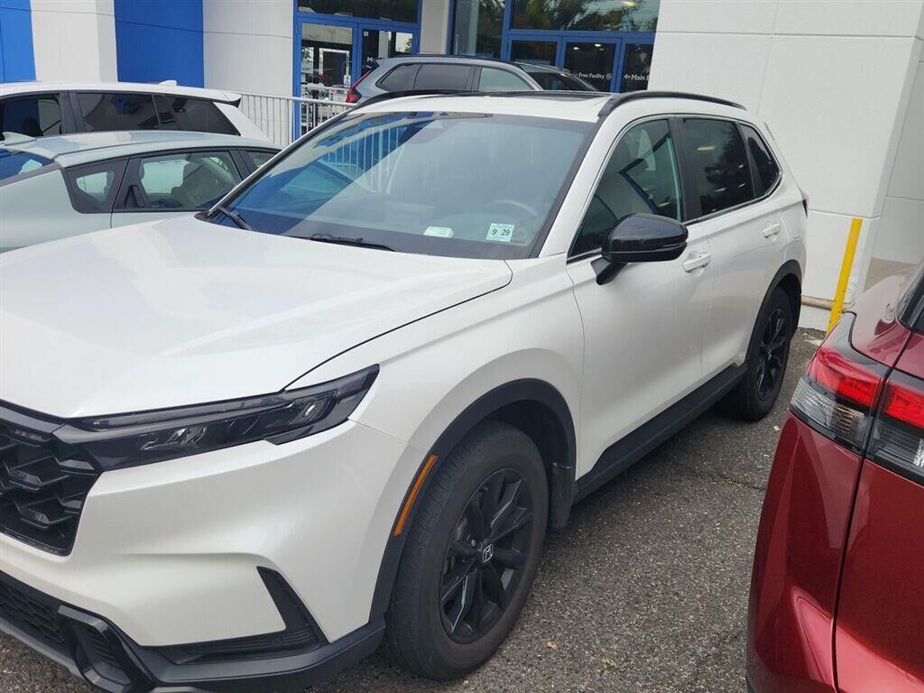 2025 Honda CR-V Hybrid Sport-L — photo 1 of 5