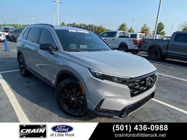 2025 Honda CR-V Hybrid Sport-L — photo 1 of 5