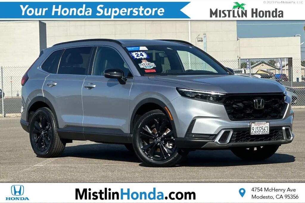 2024 Honda CR-V Hybrid Sport Touring — photo 1 of 1