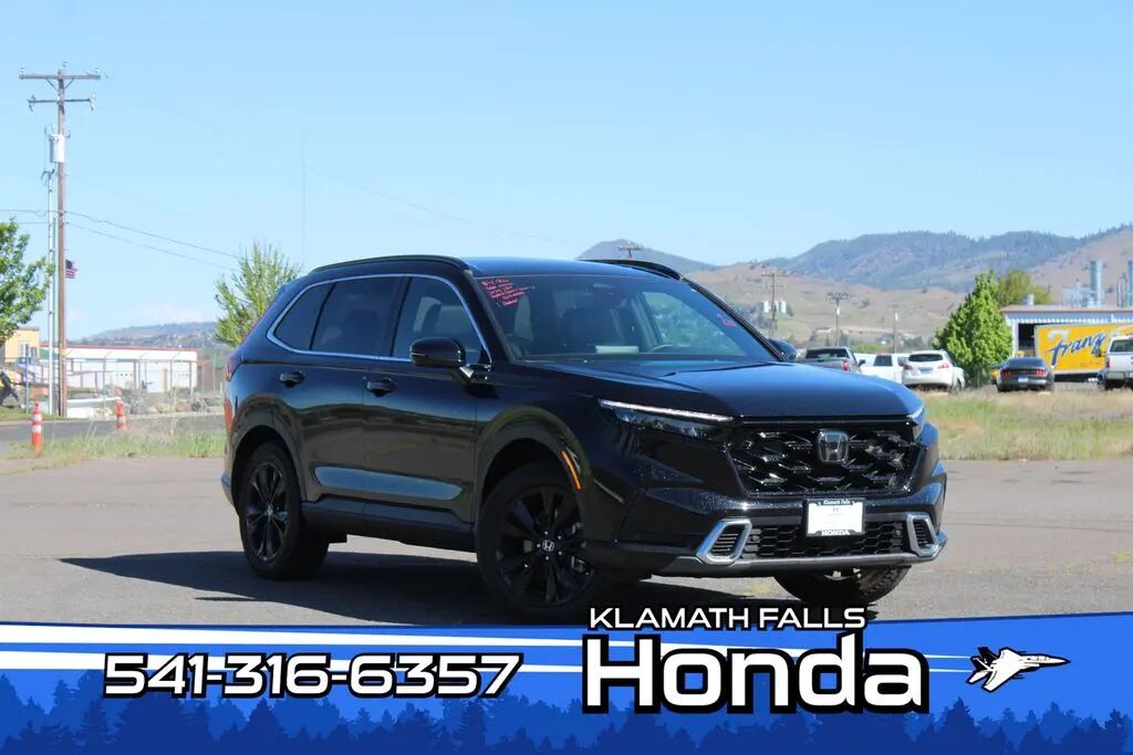 2025 Honda CR-V Hybrid Sport Touring — photo 1 of 12