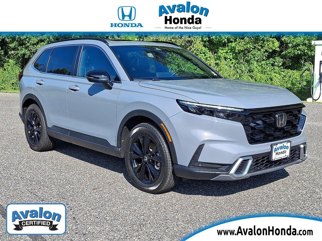 2025 Honda CR-V Hybrid Sport Touring — photo 1 of 13