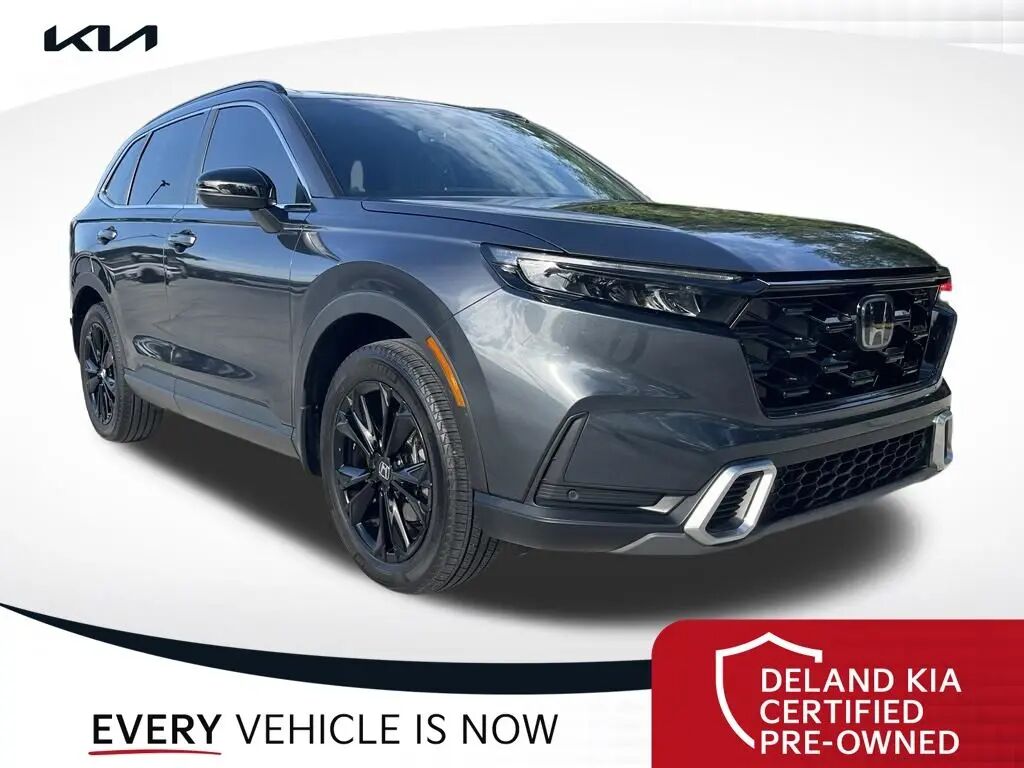 2024 Honda CR-V Hybrid Sport Touring — photo 1 of 13