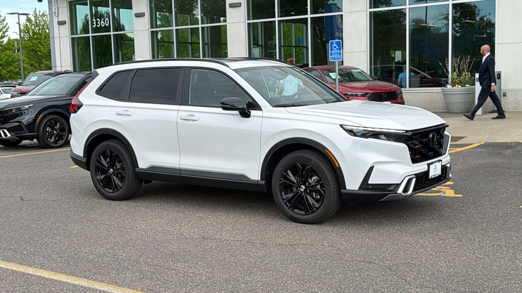 2026 Honda CR-V Hybrid AWD Sport Touring Hybrid — photo 1 of 7