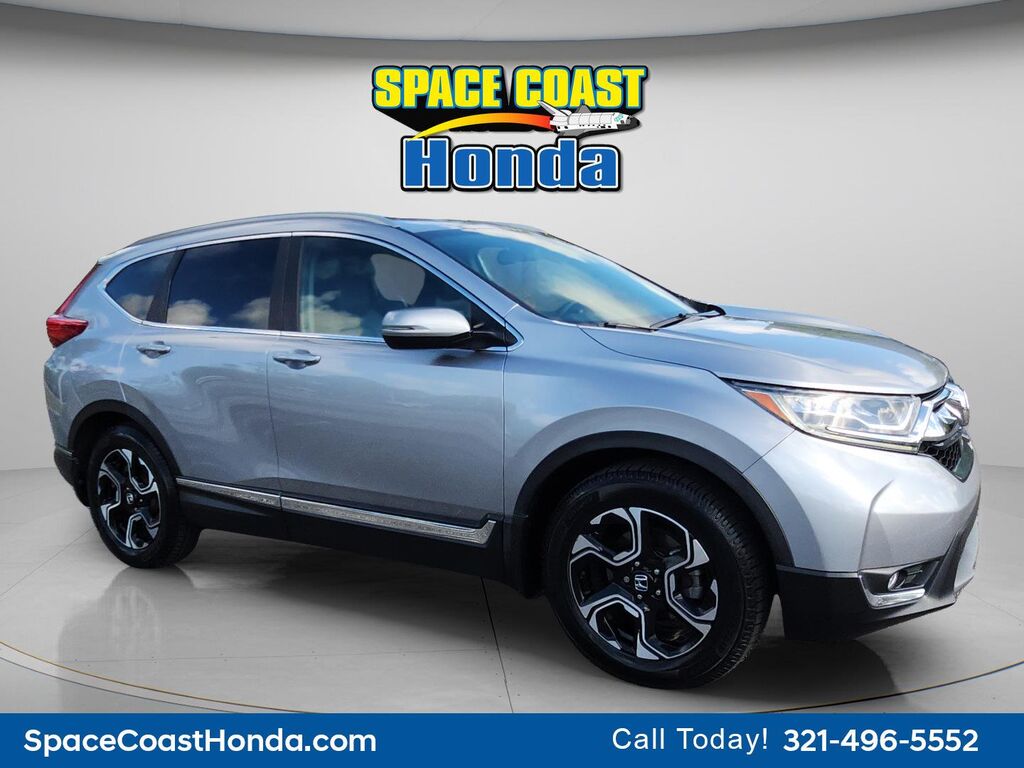 2017 Honda CR-V Touring — photo 1 of 7