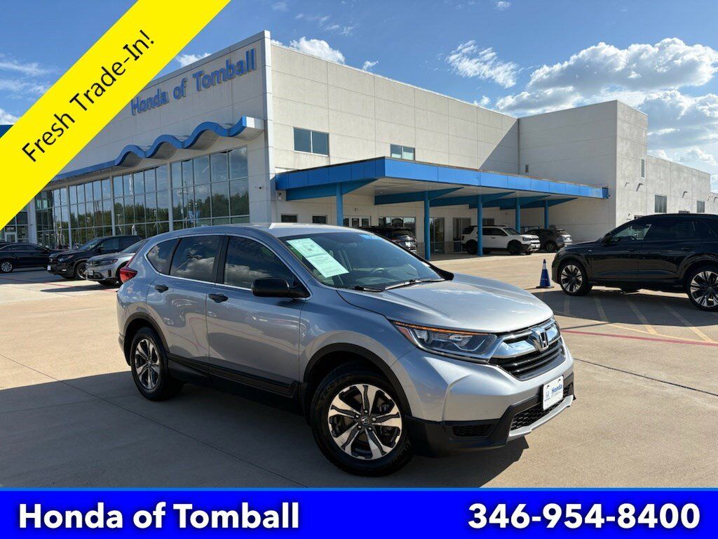 2017 Honda CR-V 2WD LX — photo 1 of 7