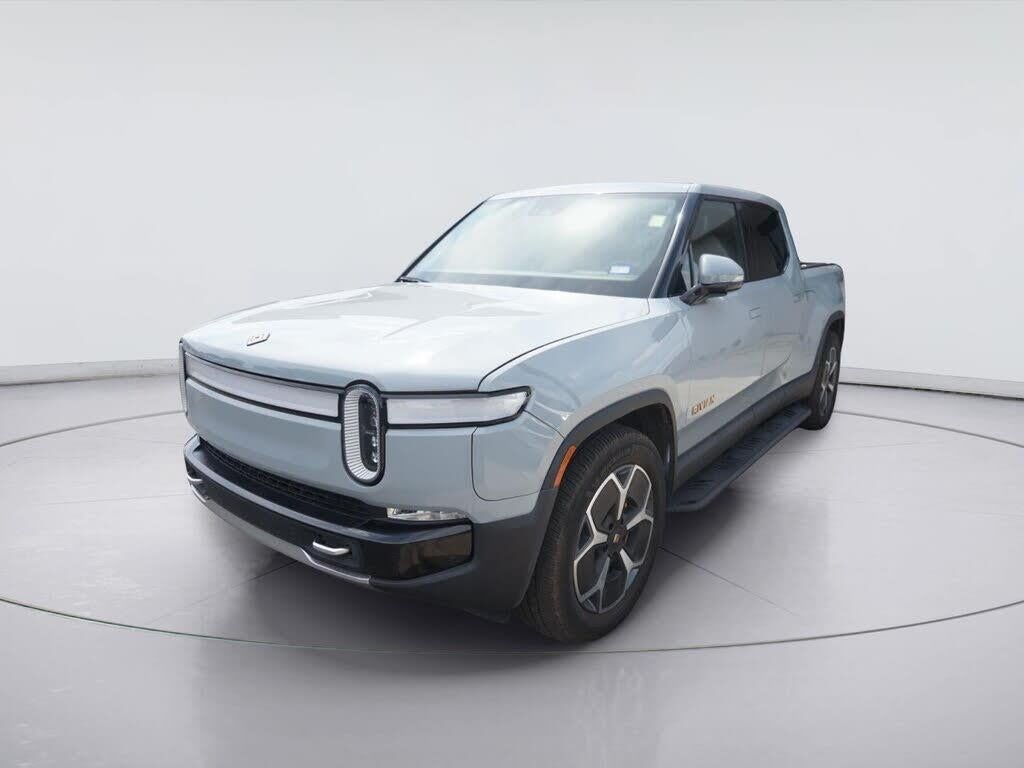2022 Rivian R1T Adventure — photo 1 of 1