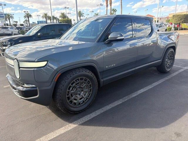 2024 Rivian R1T Adventure