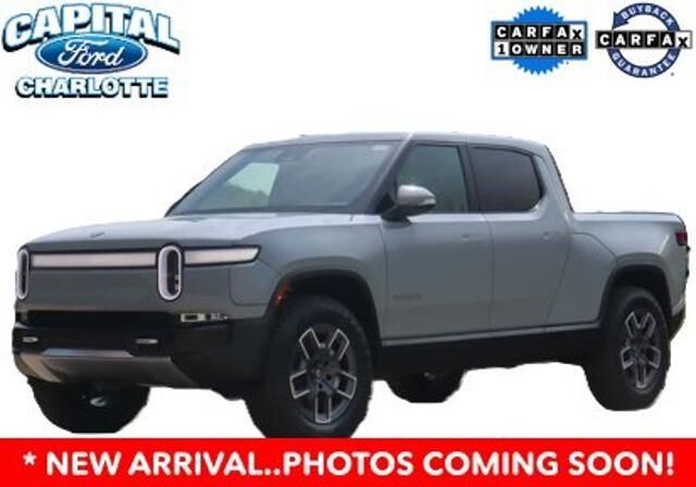 2024 Rivian R1T Adventure