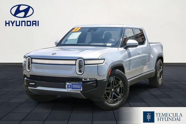 2023 Rivian R1T Adventure — photo 1 of 12