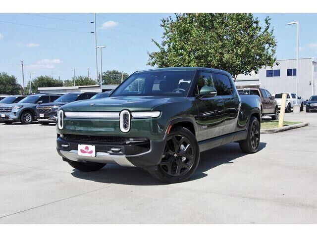 2025 Rivian R1T Adventure