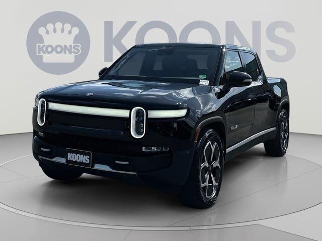 2024 Rivian R1T Adventure
