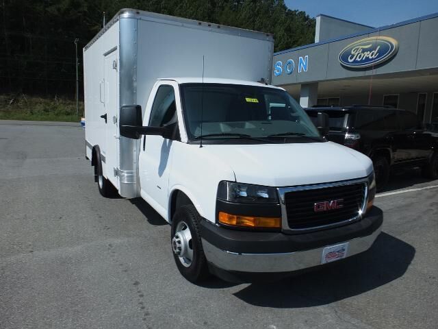2024 GMC Savana 3500
