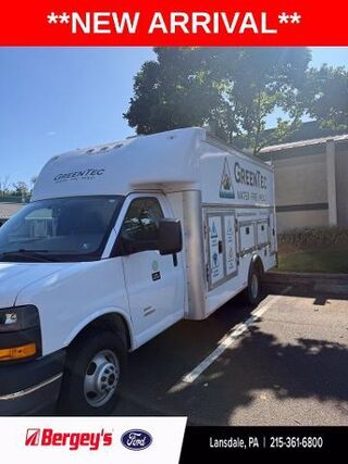 2023 GMC Savana 4500