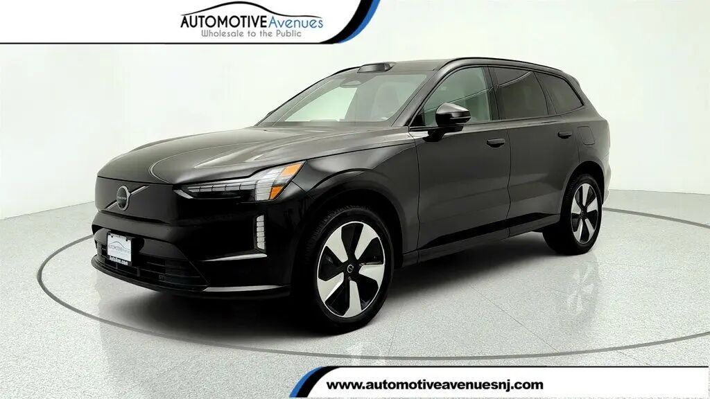 2025 Volvo EX90 Twin Performance Plus 6P