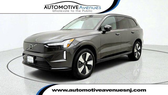 2025 Volvo EX90 Plus