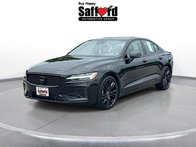 2023 Volvo S60 Recharge T8 Plus Black Edition