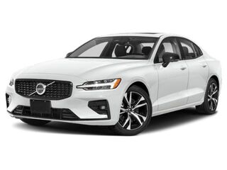 2024 Volvo S60 B5 FWD Core Dark Theme