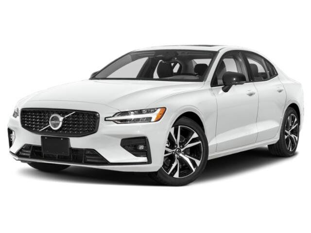 2024 Volvo S60 B5 FWD Core Dark Theme