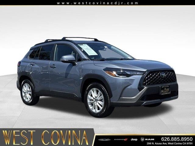 2023 Toyota Corolla Cross LE