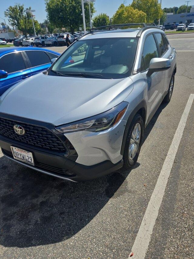 2024 Toyota Corolla Cross LE