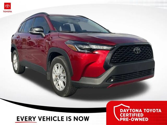 2025 Toyota Corolla Cross LE