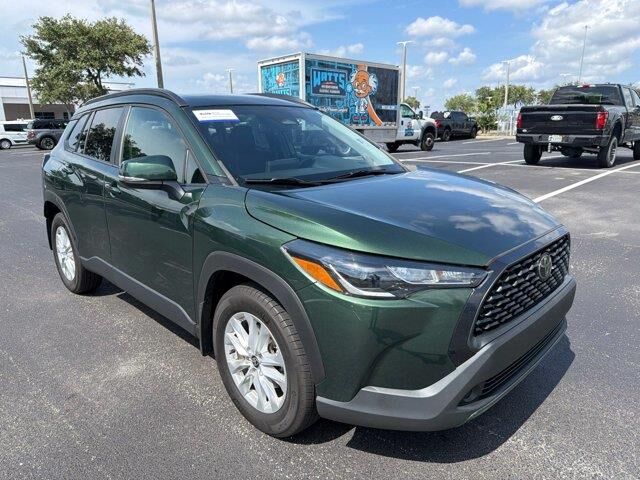 2024 Toyota Corolla Cross LE