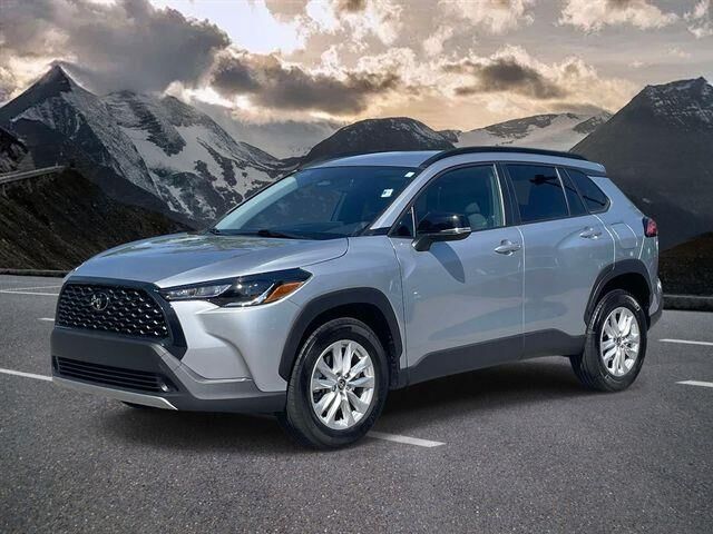 2025 Toyota Corolla Cross LE