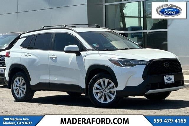 2022 Toyota Corolla Cross LE