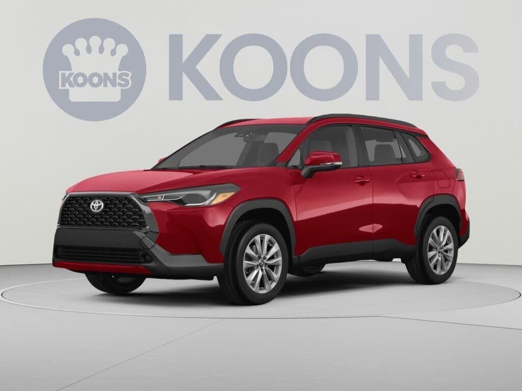 2023 Toyota Corolla Cross LE — photo 1 of 1
