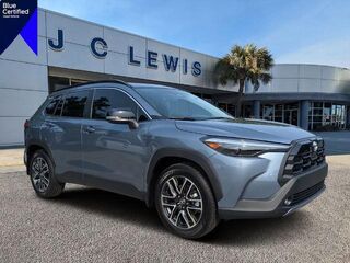 2026 Toyota Corolla Cross XLE — photo 1 of 13