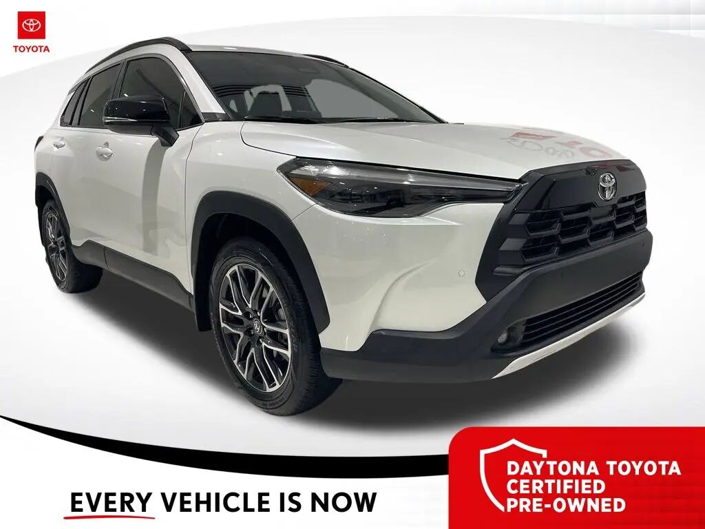 2026 Toyota Corolla Cross XLE — photo 1 of 13