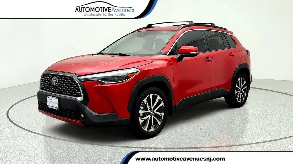 2022 Toyota Corolla Cross XLE