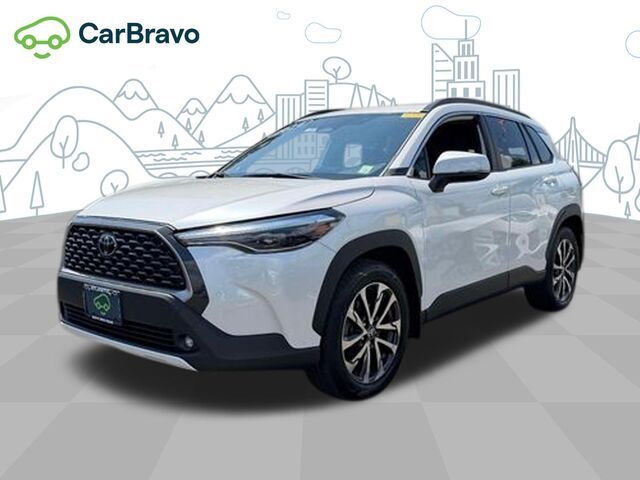 2024 Toyota Corolla Cross XLE