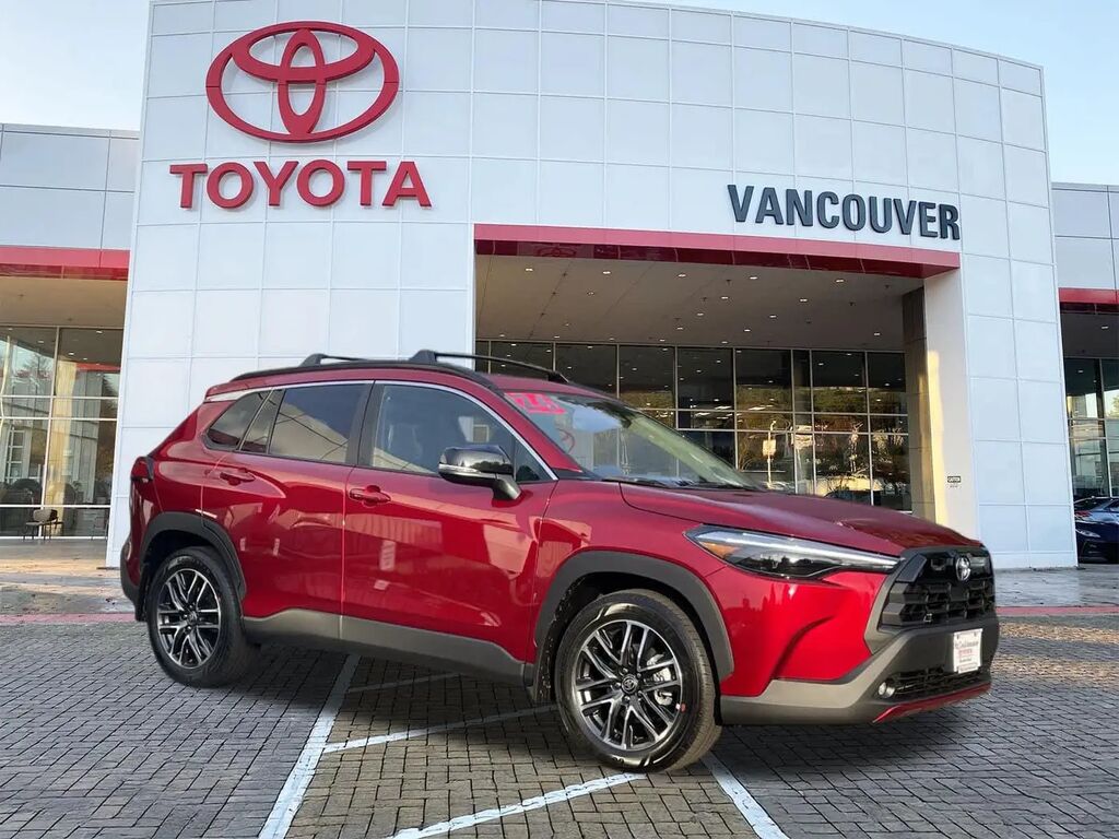 2026 Toyota Corolla Cross XLE — photo 1 of 13