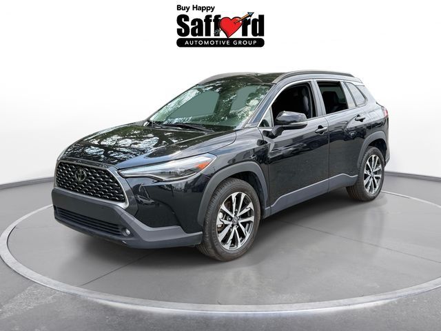 2023 Toyota Corolla Cross XLE