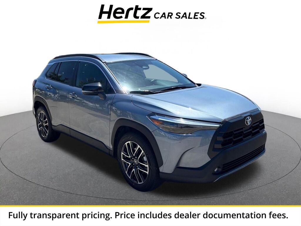 2026 Toyota Corolla Cross XLE — photo 1 of 11