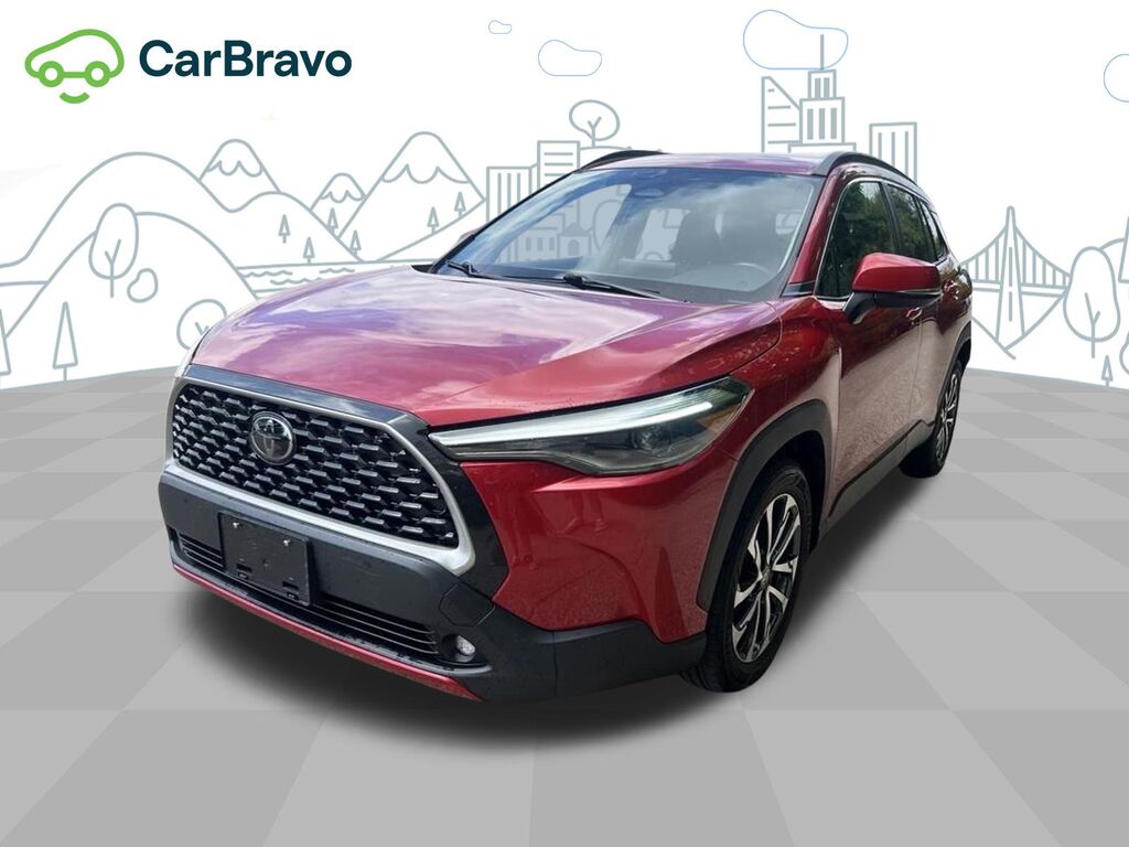 2023 Toyota Corolla Cross XLE — photo 1 of 6
