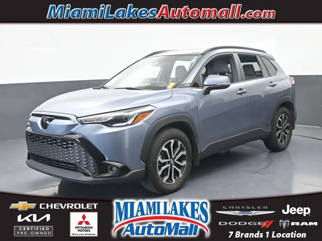 2024 Toyota Corolla Cross Hybrid S — photo 1 of 13