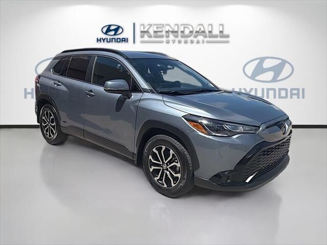 2024 Toyota Corolla Cross Hybrid SE