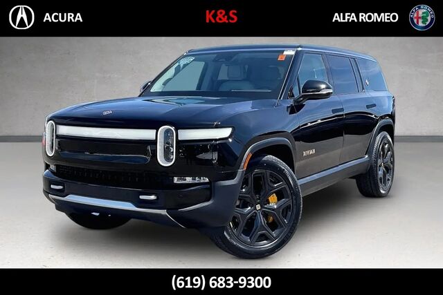 2024 Rivian R1S Adventure