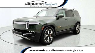 2024 Rivian R1S Adventure