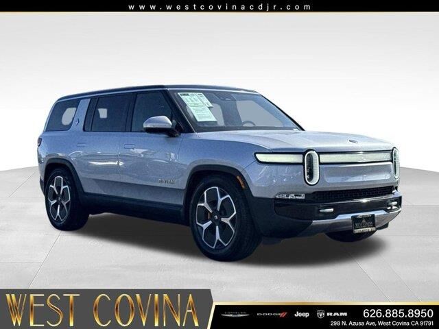 2023 Rivian R1S Adventure
