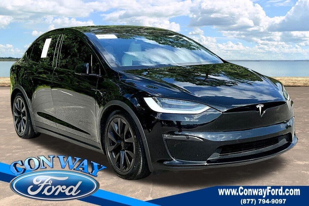 2022 Tesla Model X Base — photo 1 of 1