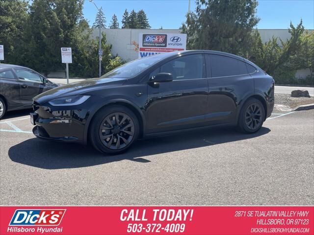 2023 Tesla Model X Base
