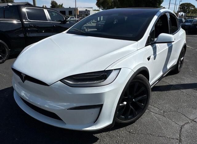 2023 Tesla Model X Base