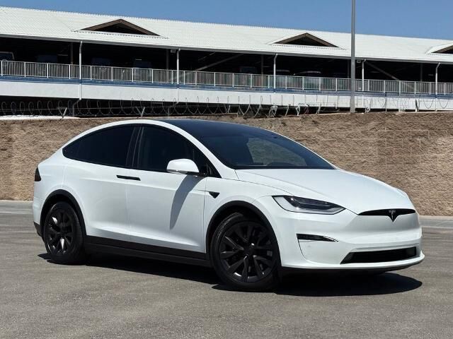2023 Tesla Model X Base — photo 1 of 13